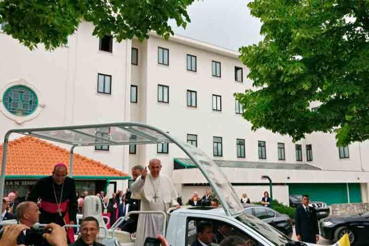 Papa no adeus aos funcionários do Santuário: 